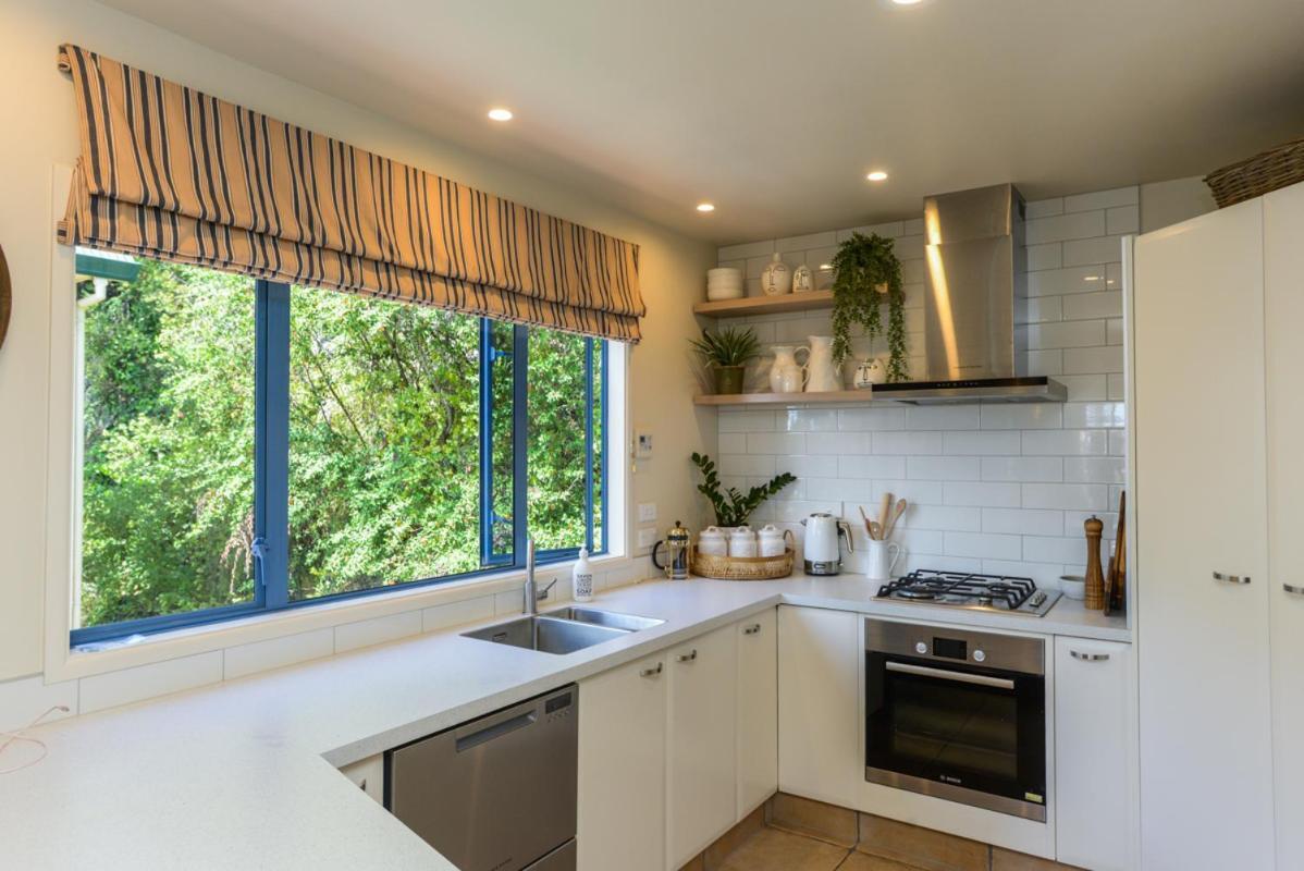 Ahuriri'S Eden - Napier Holiday Home Екстериор снимка